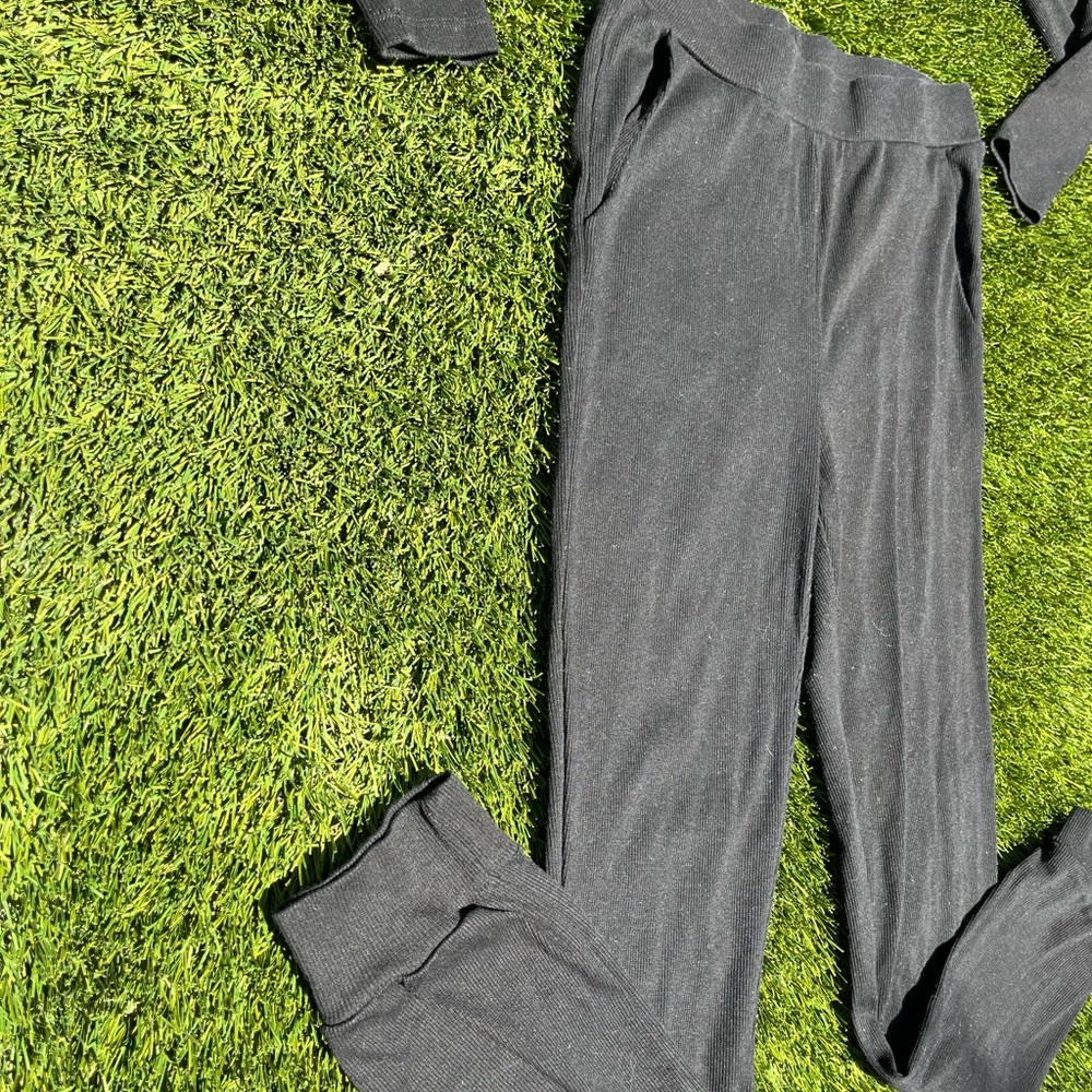 Ribbed Two Piece Set - image 4